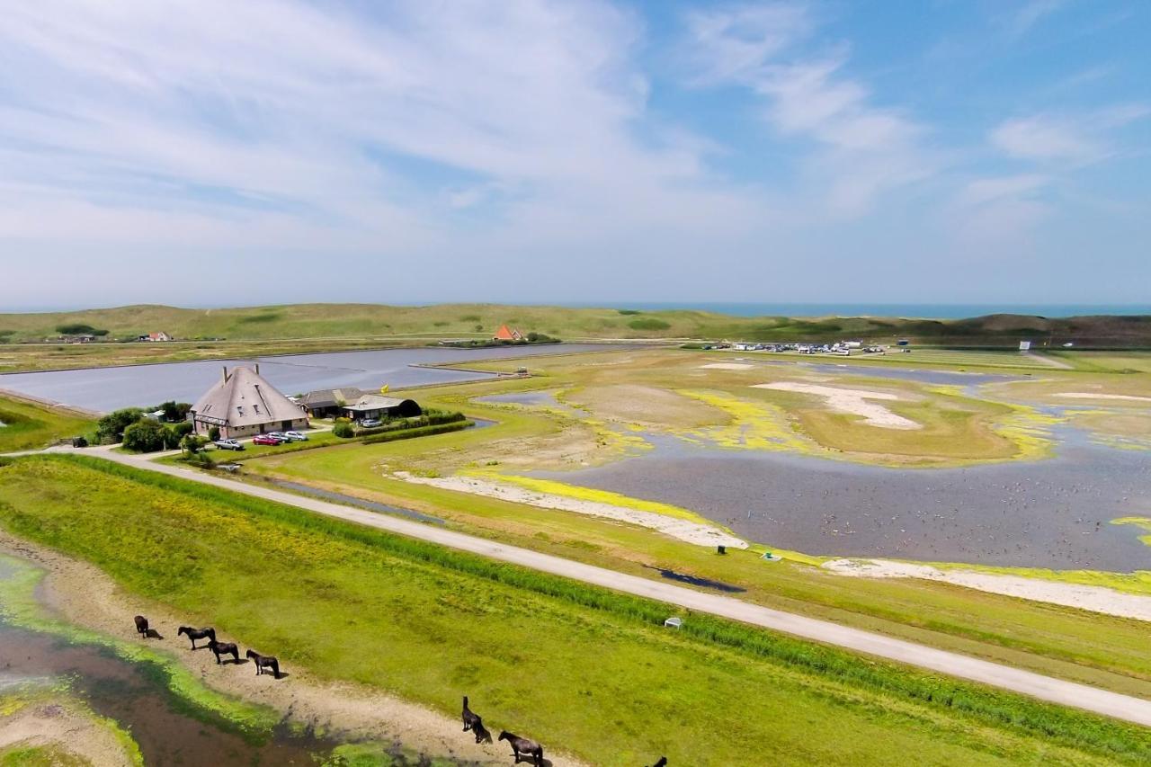 Campsite De Hut, In Natuurgebied En Vlakbij Het *